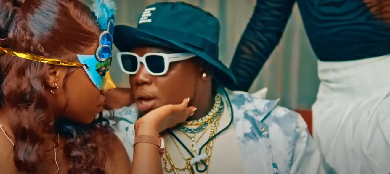 JC kalinks – MARADONA (Official Video)