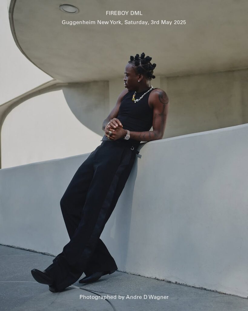 Dopamine – Fireboy DML (Official Visualizer )